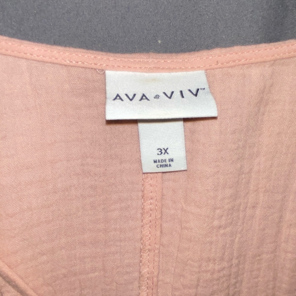 Long sleeve pink v neck peplum bottom shirt 4x